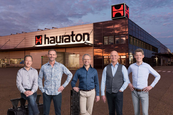 HAURATON alta dirección:
desde la izquerda: Patrick Wieland, Michael Schenk, Marcus Reuter, Dieter Bastian y Christoph Ochs